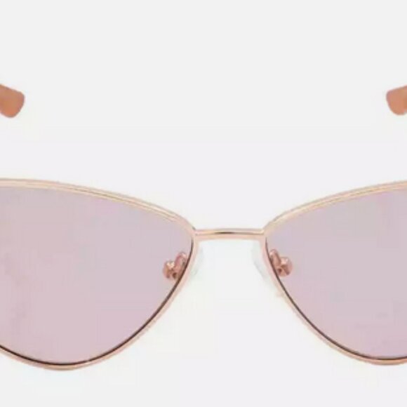 GUESS Sunglasses Gradient Bordeax Butterfly Ladies Sunglasses - Picture 4 of 9